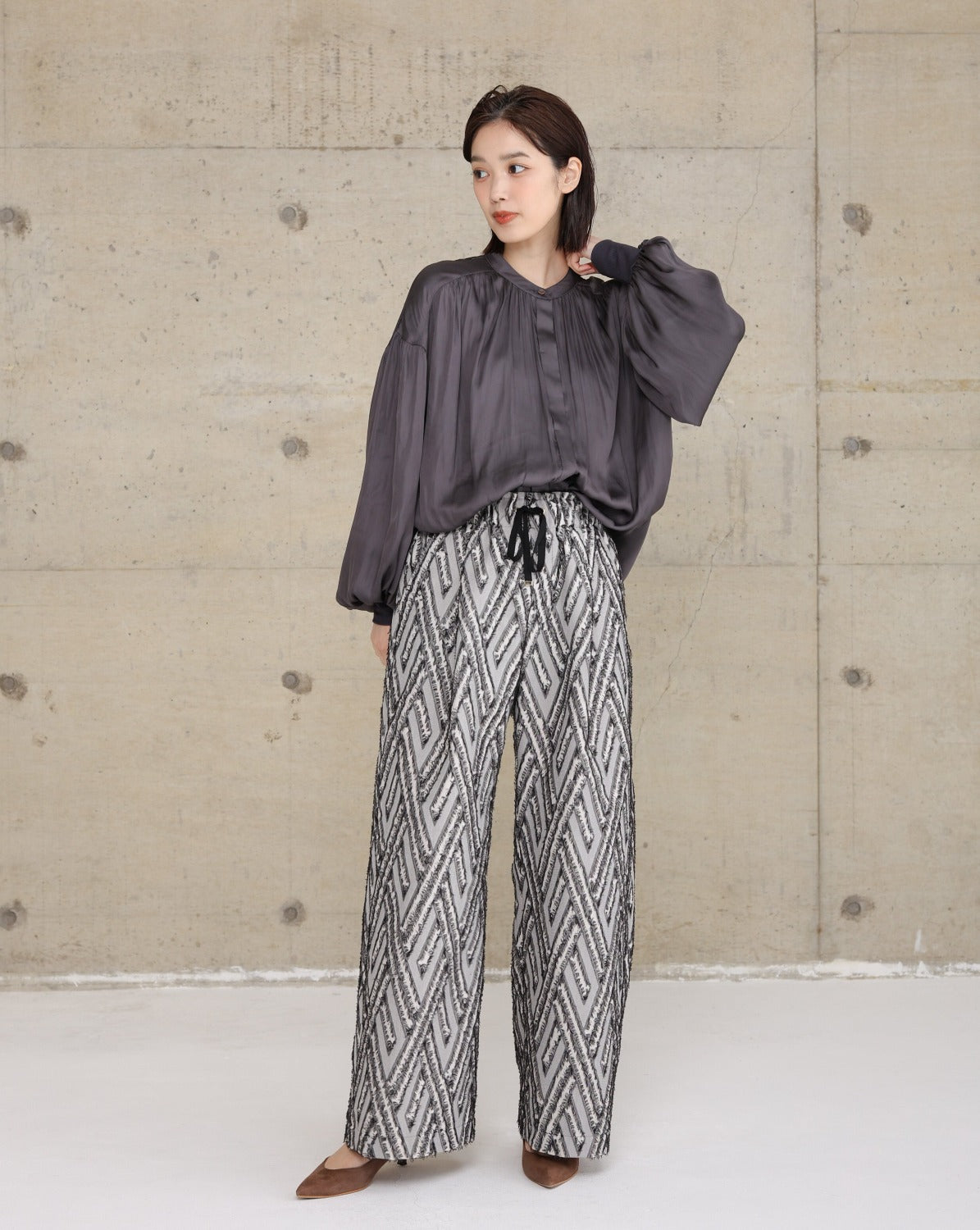 カットジャガード ワイドパンツ（T246-87016） – trois