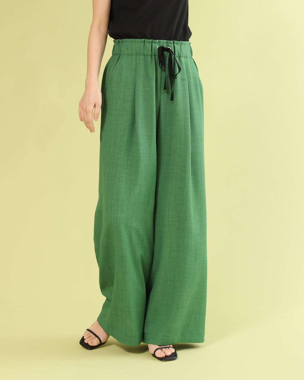 ECOバスケット タックワイドパンツ (T251-87050) – trois