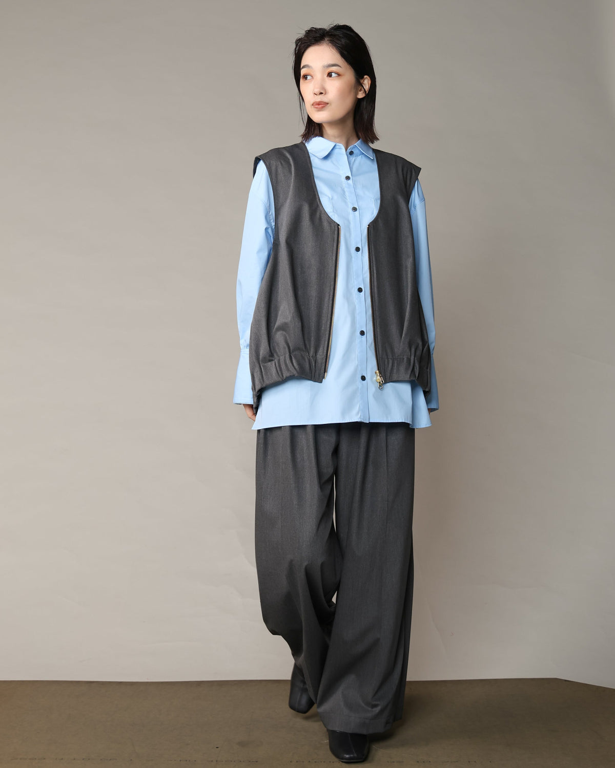 ストレッチツイル コクーンジレ（T256-83054） – trois