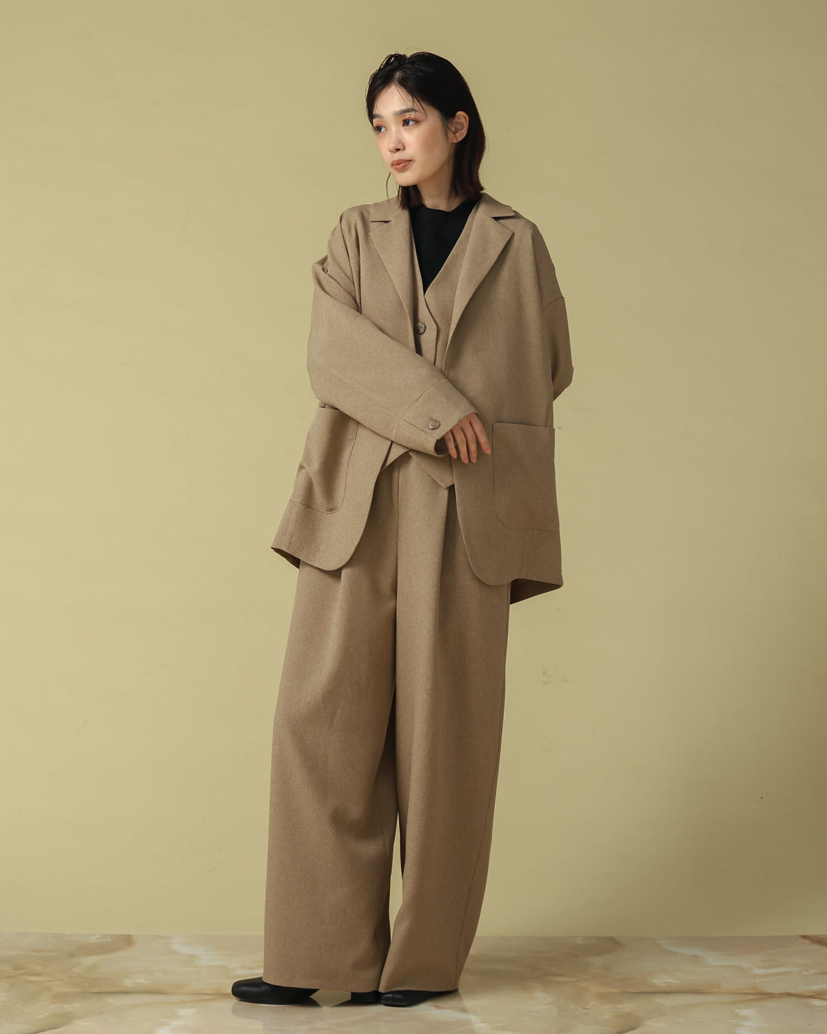 トロピカル テーラードジャケット（T256-83043） – trois