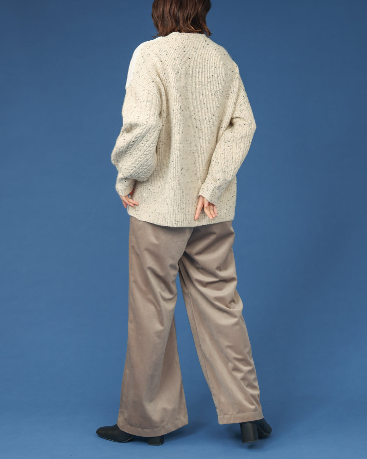 ベロアツイル セミワイドタックパンツ（T256-87068） – trois