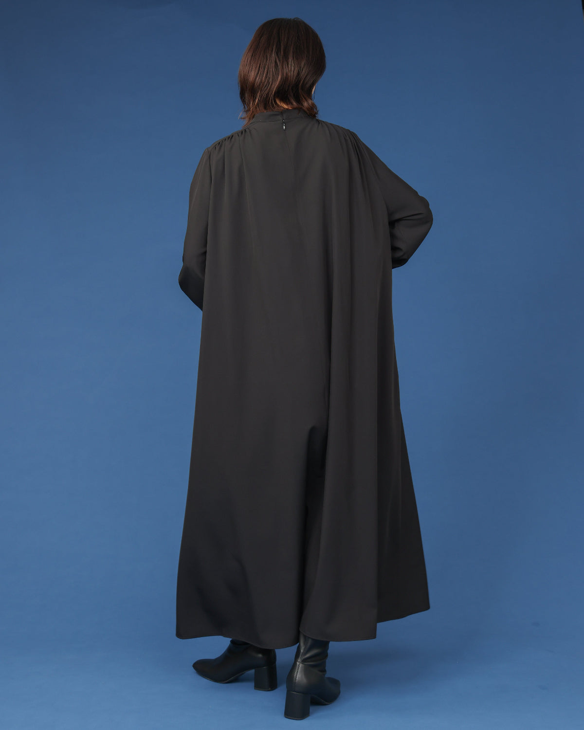 プリント＆無地 ギャザーワンピース（T256-85060） – trois