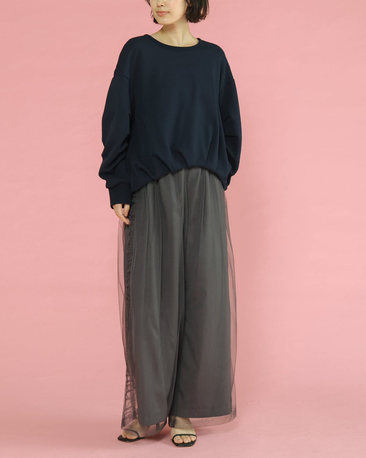 アルベロベロ＊ユトリロ風　パンツ チュール×エアリークロス ワイドストレートパンツ（T261-87007） – trois