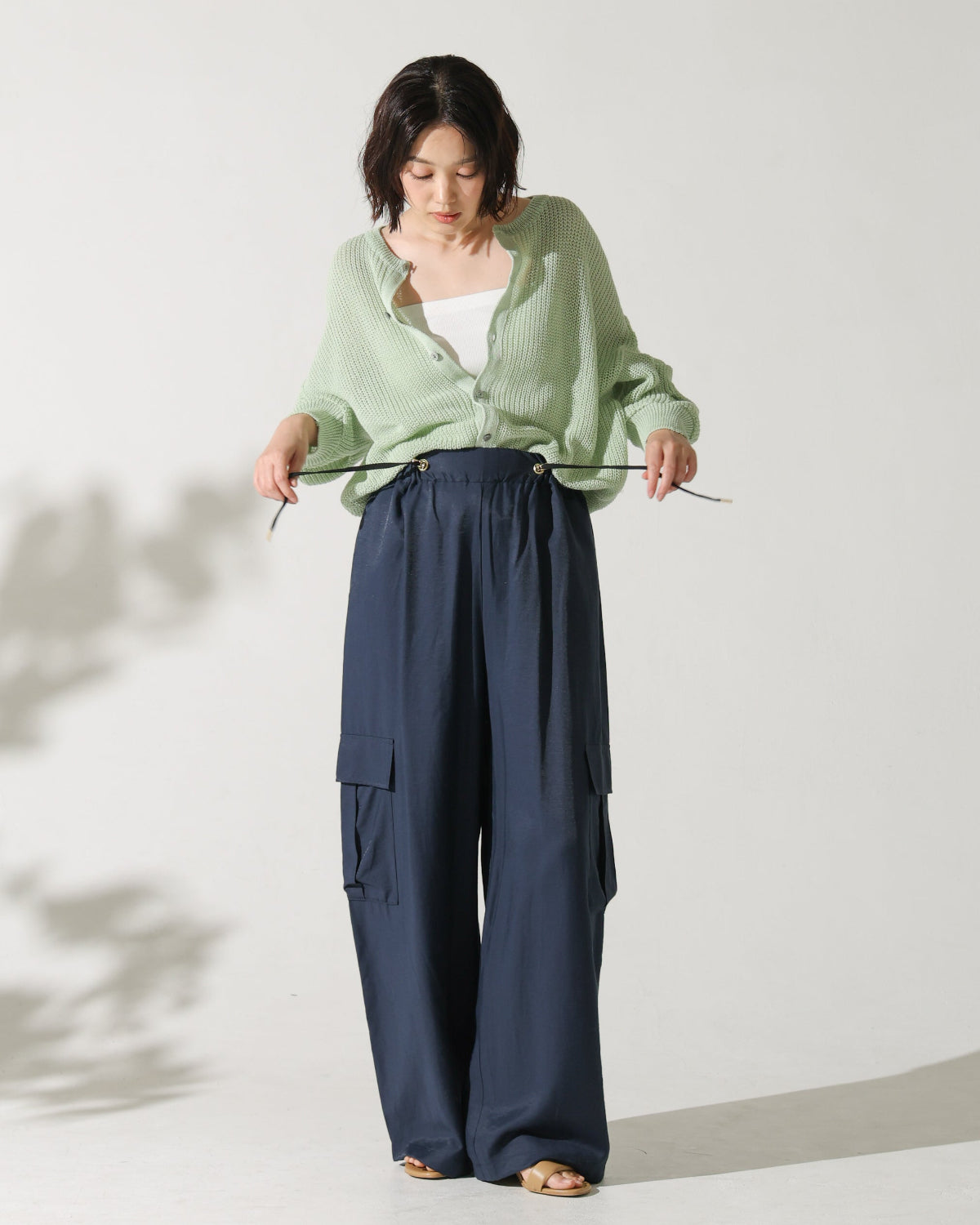 ワッシャーデシン ワイドカーゴパンツ（T261-87024） – trois