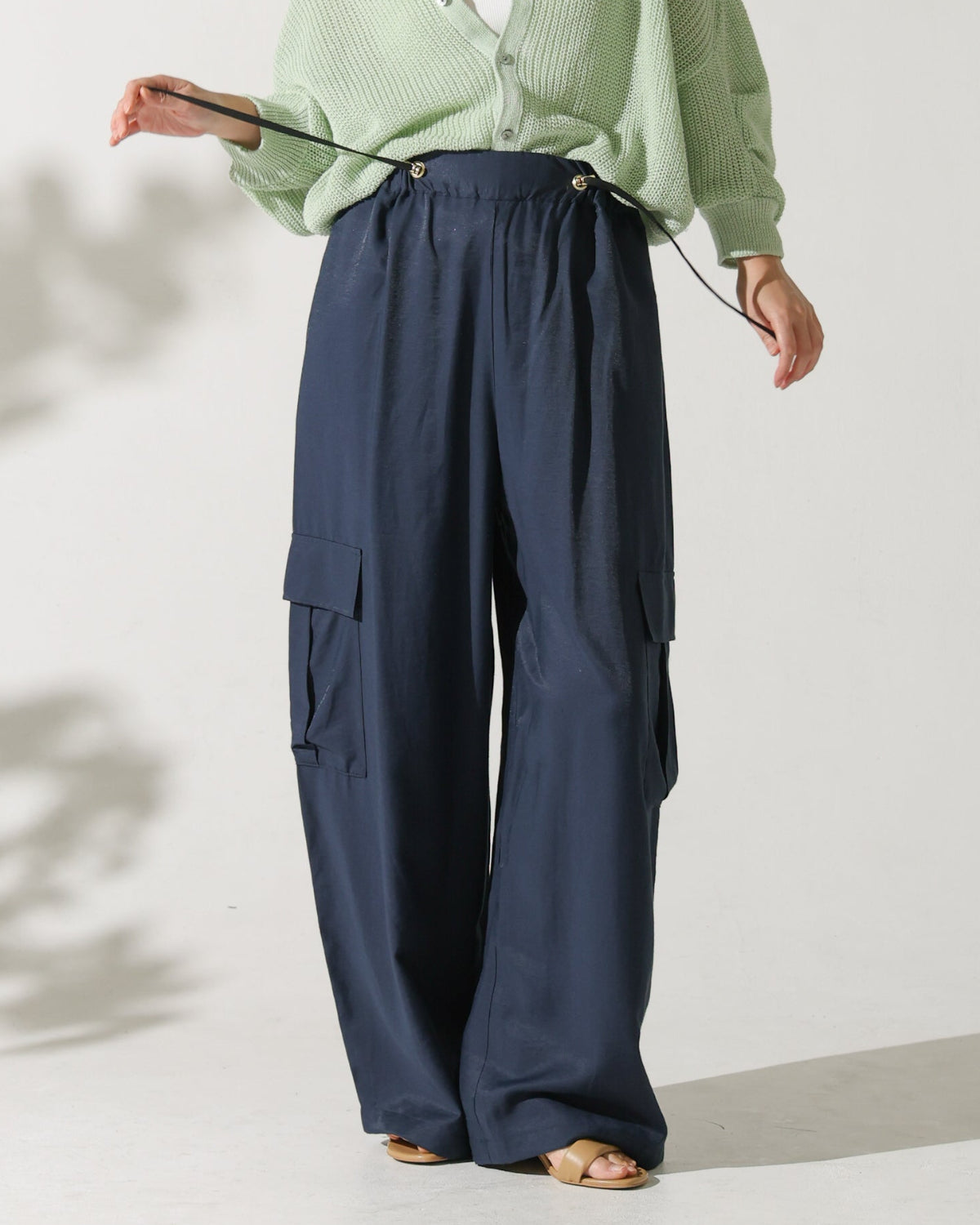 ワッシャーデシン ワイドカーゴパンツ（T261-87024） – trois