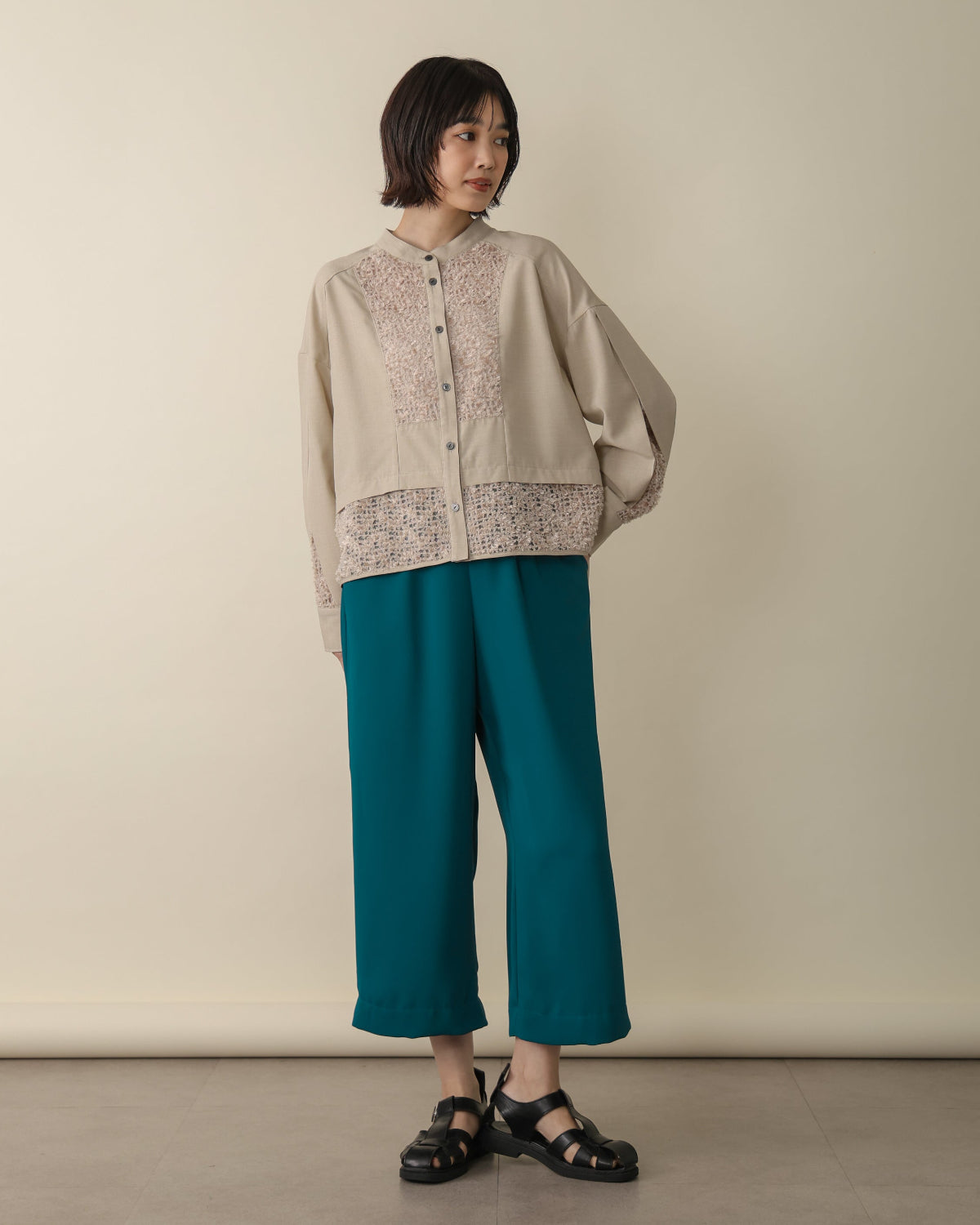 ダブルクロス 8.5分丈セミワイドパンツ（T266-87018） – trois