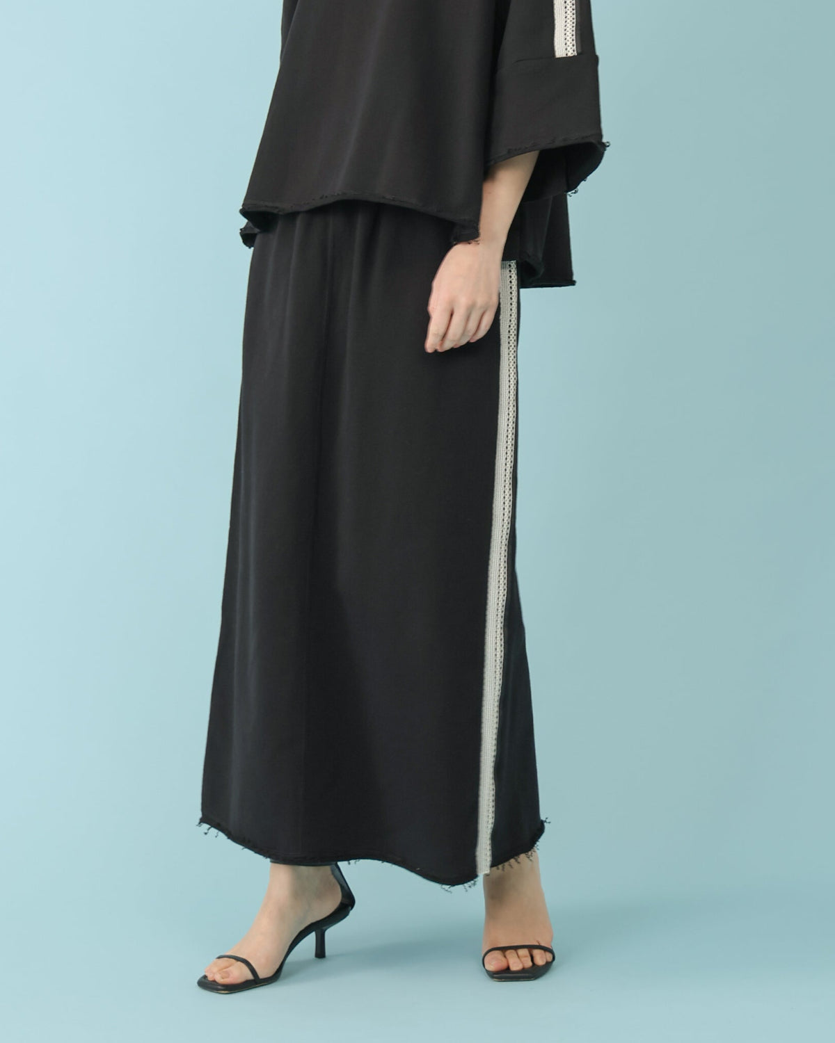 裏毛 タイトラインスカート（T261-86062） – trois