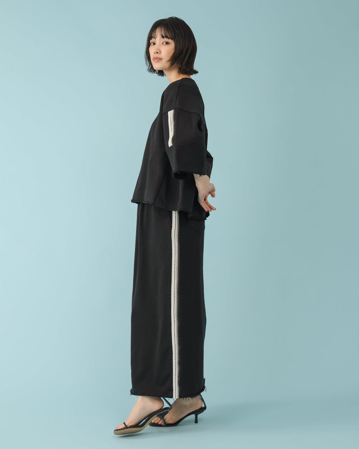 裏毛 タイトラインスカート（T261-86062） – trois