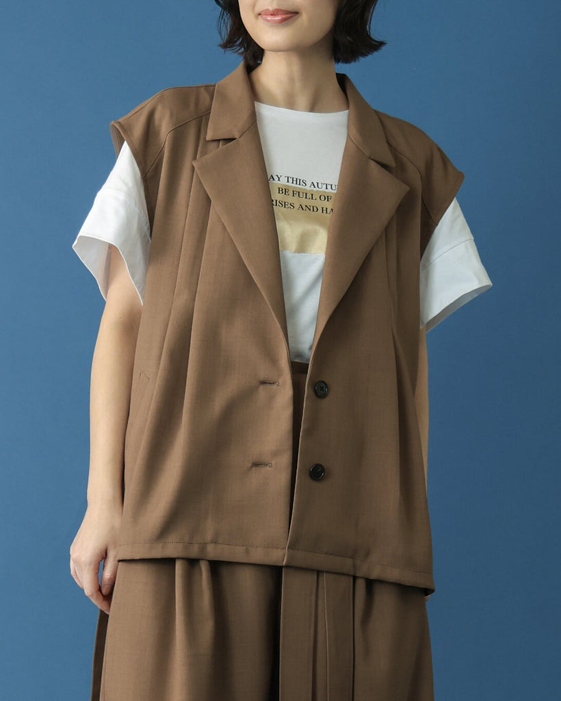 OUTER – trois