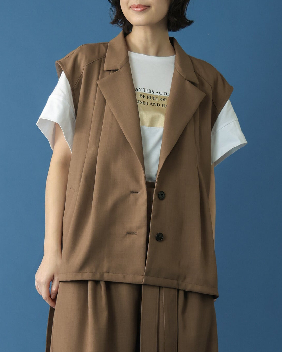OUTER – trois