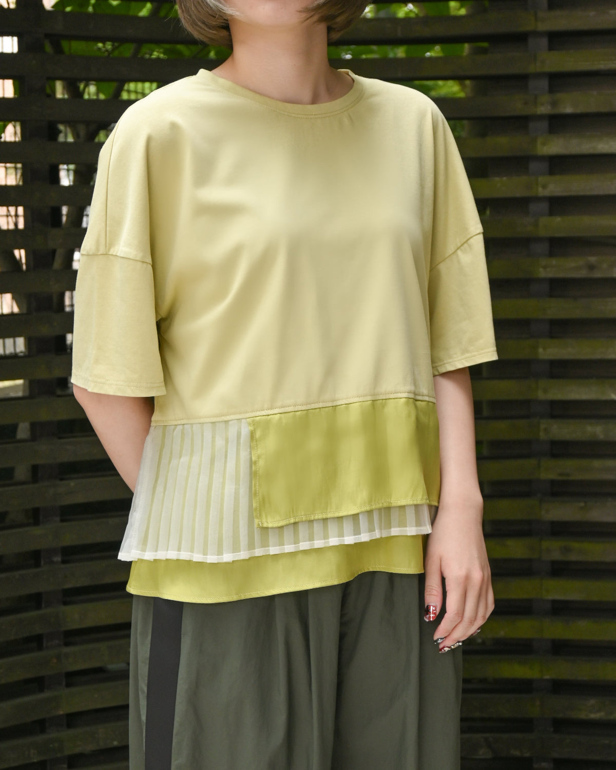 【2024AW/定価1.2万】トロワ trois *ラメet無地裏毛ショートスリーブプルオーバー*ドロストヘムスウェット(2-2506-334)【51G52】 楽天市場】【2024AW/定価1.2万】トロワ trois ラメet無地裏毛