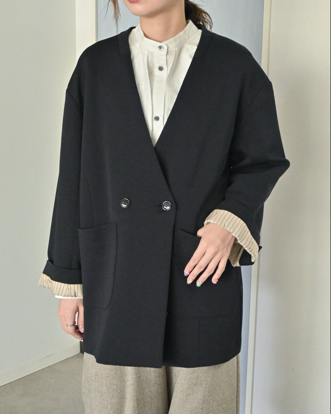 OUTER – trois