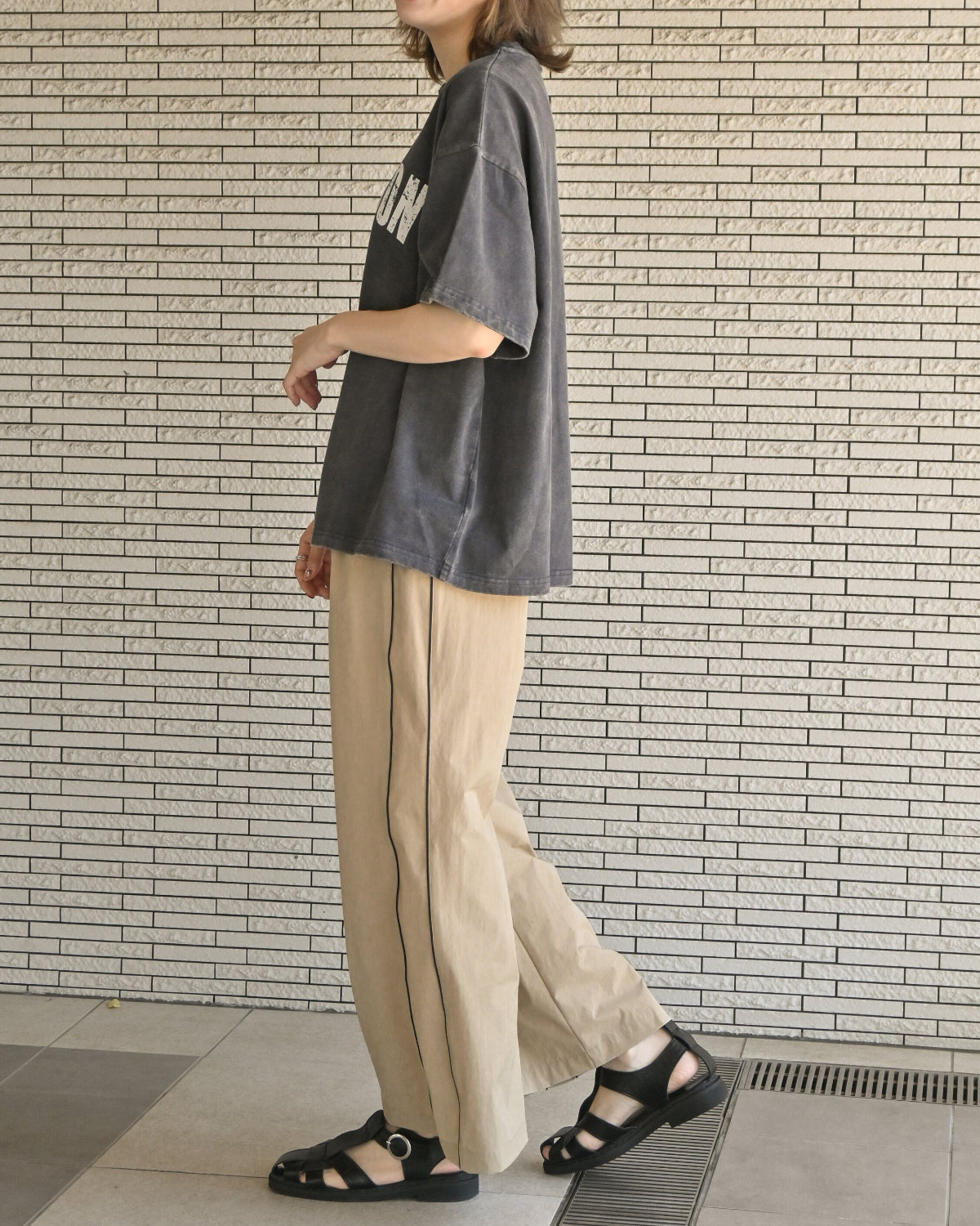 タフタ ラインパンツ（T261-87060） – trois