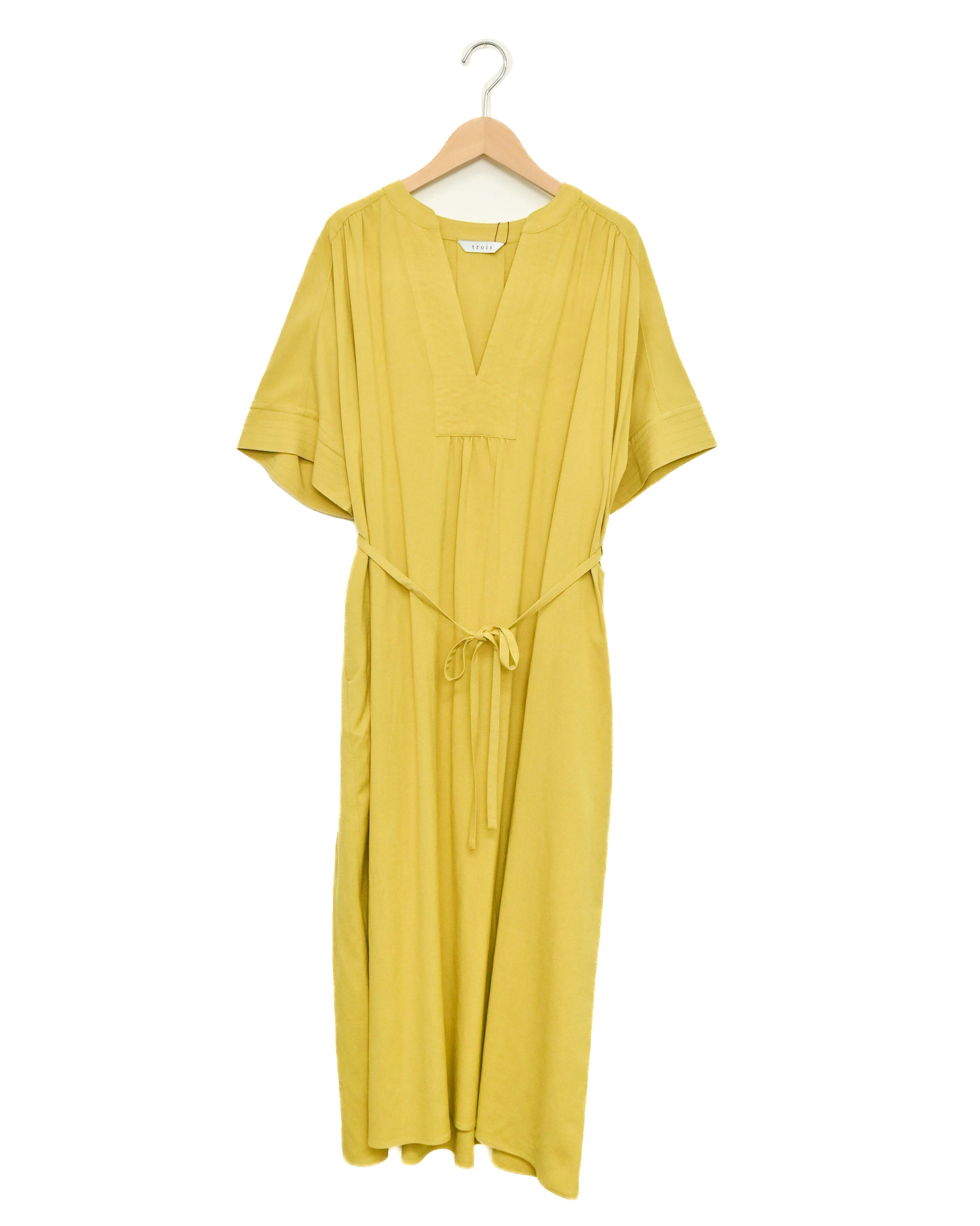 麻レーヨン Vネックワンピース（T261-85061） – trois
